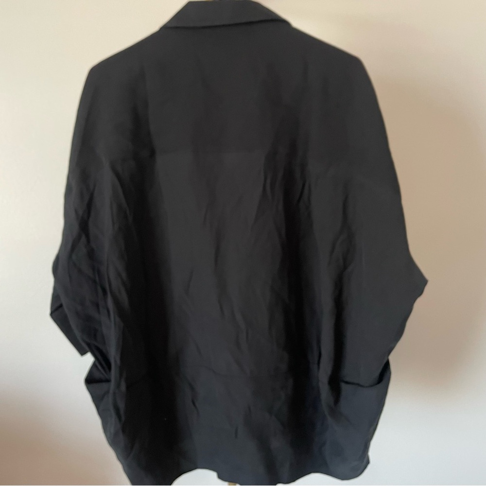 Banana Republic Drapey Oversized Top Size L NWT - Picture 3 of 4